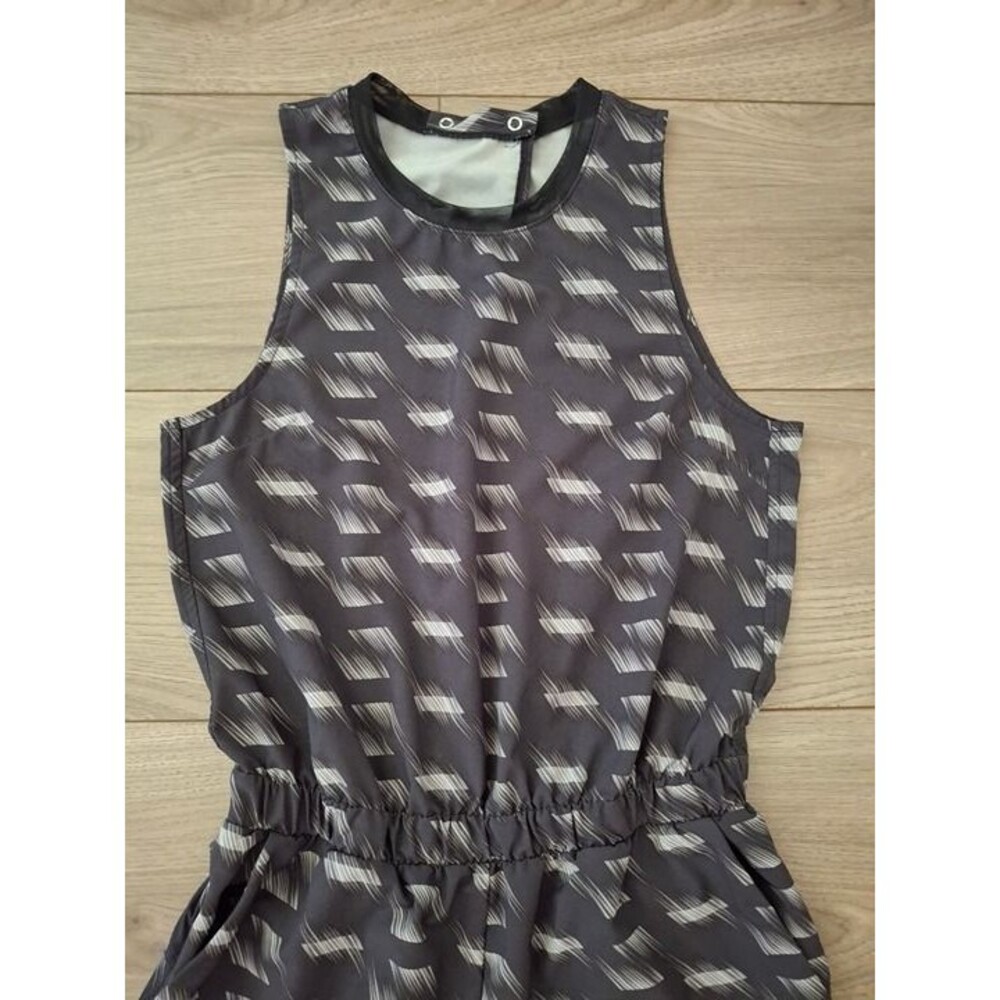 Zella Getaway Blouson Romper, Women's XS, Black Halide Geo Print - Picture 3 of 8